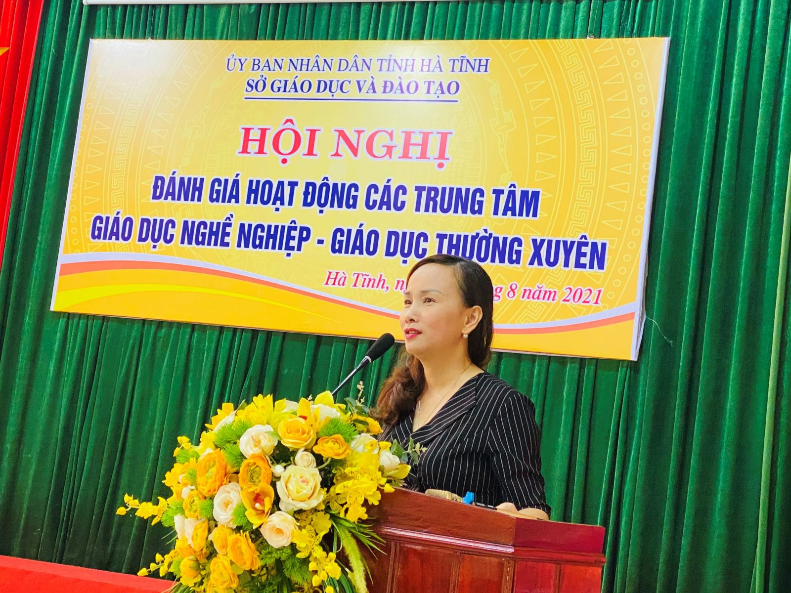 Sở GD&ĐT Hà Tĩnh tổ chức Hội nghị đánh giá hoạt động của các trung tâm Giáo dục Nghề nghiệp – Giáo dục Thường xuyên cấp huyện